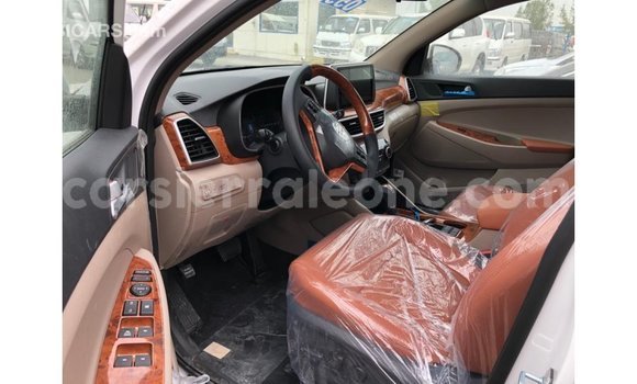 Buy Import Hyundai Tucson White Car in Import - Dubai in Kailahun Buy Import Hyundai Tucson White Car in Import - Dubai in Kailahun