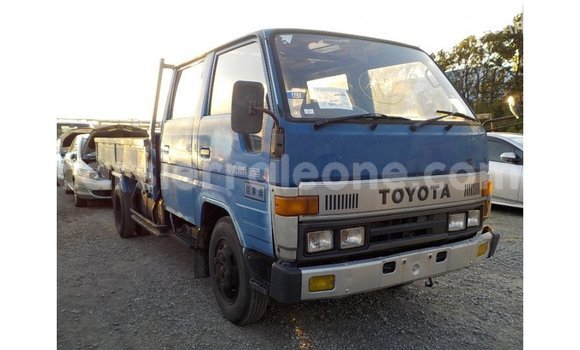 Buy Import Toyota Dyna Blue Car in Import - Dubai in Kailahun Buy Import Toyota Dyna Blue Car in Import - Dubai in Kailahun