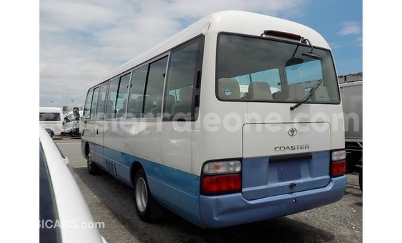 Buy Import Toyota Coaster White Car in Import - Dubai in Kailahun Buy Import Toyota Coaster White Car in Import - Dubai in Kailahun