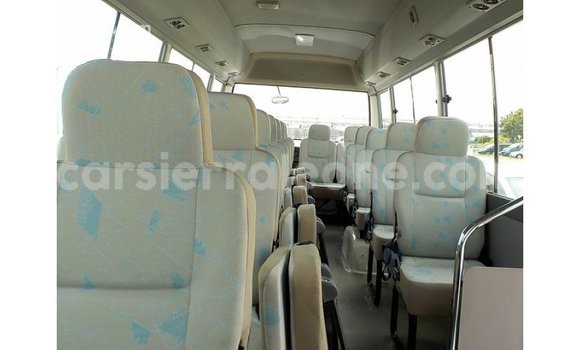 Buy Import Toyota Coaster White Car in Import - Dubai in Kailahun Buy Import Toyota Coaster White Car in Import - Dubai in Kailahun