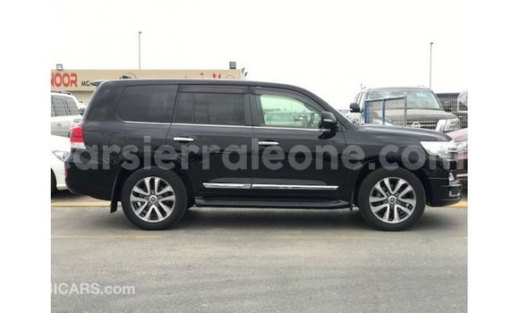 Buy Import Toyota Land Cruiser Black Car in Import - Dubai in Kailahun Buy Import Toyota Land Cruiser Black Car in Import - Dubai in Kailahun