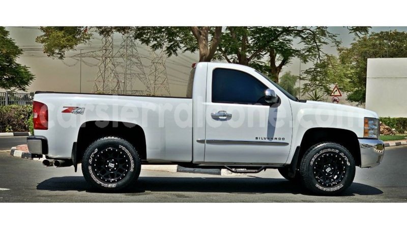 Big with watermark chevrolet silverado kailahun import dubai 6715