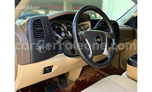 Buy Import Chevrolet Silverado White Car in Import - Dubai in Kailahun Buy Import Chevrolet Silverado White Car in Import - Dubai in Kailahun