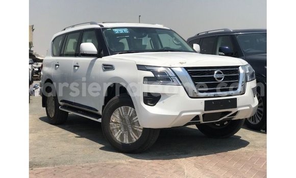 Buy Import Nissan Patrol White Car in Import - Dubai in Kailahun