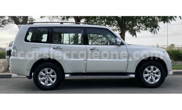 Buy Import Mitsubishi Pajero White Car in Import - Dubai in Kailahun Buy Import Mitsubishi Pajero White Car in Import - Dubai in Kailahun