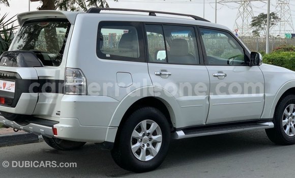 Buy Import Mitsubishi Pajero White Car in Import - Dubai in Kailahun Buy Import Mitsubishi Pajero White Car in Import - Dubai in Kailahun