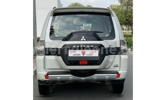 Buy Import Mitsubishi Pajero White Car in Import - Dubai in Kailahun Buy Import Mitsubishi Pajero White Car in Import - Dubai in Kailahun