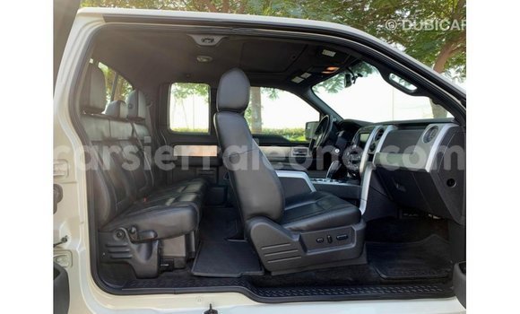 Buy Import Ford Club Wagon Beige Car in Import - Dubai in Kailahun Buy Import Ford Club Wagon Beige Car in Import - Dubai in Kailahun