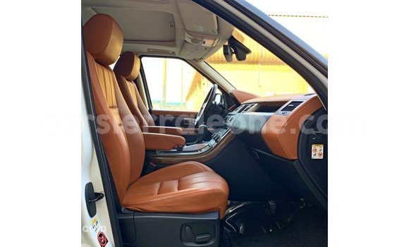 Buy Import Land Rover Range Rover White Car in Import - Dubai in Kailahun Buy Import Land Rover Range Rover White Car in Import - Dubai in Kailahun