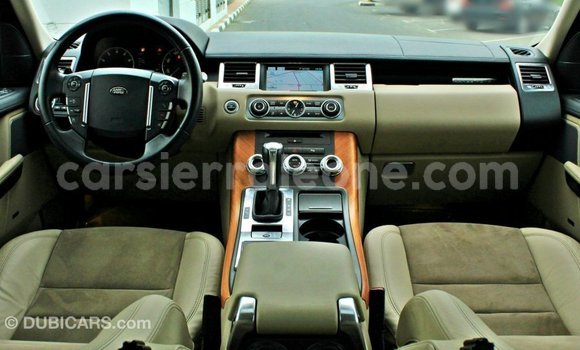 Buy Import Land Rover Range Rover Blue Car in Import - Dubai in Kailahun Buy Import Land Rover Range Rover Blue Car in Import - Dubai in Kailahun