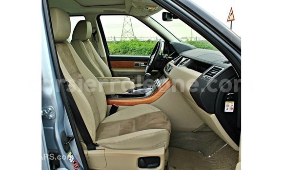 Buy Import Land Rover Range Rover Blue Car in Import - Dubai in Kailahun Buy Import Land Rover Range Rover Blue Car in Import - Dubai in Kailahun