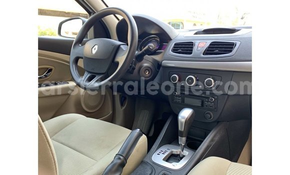 Buy Import Renault Fluence White Car in Import - Dubai in Kailahun Buy Import Renault Fluence White Car in Import - Dubai in Kailahun