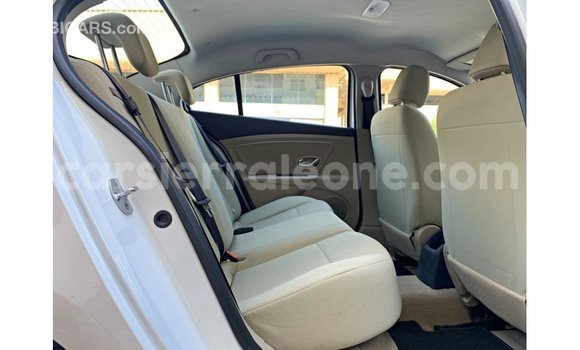 Buy Import Renault Fluence White Car in Import - Dubai in Kailahun Buy Import Renault Fluence White Car in Import - Dubai in Kailahun