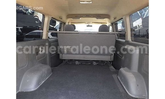 Buy Import Toyota Regius White Car in Import - Dubai in Kailahun Buy Import Toyota Regius White Car in Import - Dubai in Kailahun