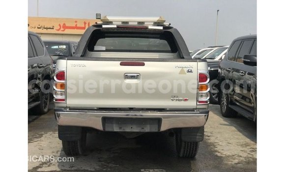 Buy Import Toyota Hilux Other Car in Import - Dubai in Kailahun Buy Import Toyota Hilux Other Car in Import - Dubai in Kailahun
