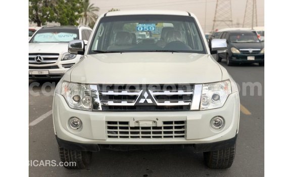 Buy Import Mitsubishi Pajero White Car in Import - Dubai in Kailahun Buy Import Mitsubishi Pajero White Car in Import - Dubai in Kailahun