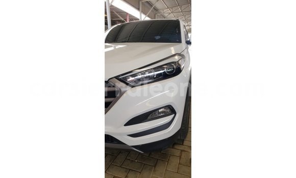 Buy Import Hyundai Tucson White Car in Import - Dubai in Kailahun Buy Import Hyundai Tucson White Car in Import - Dubai in Kailahun