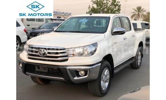 Acheter Import Voiture Toyota Hilux Blanc à Import - Dubai, Kailahun Acheter Import Voiture Toyota Hilux Blanc à Import - Dubai, Kailahun