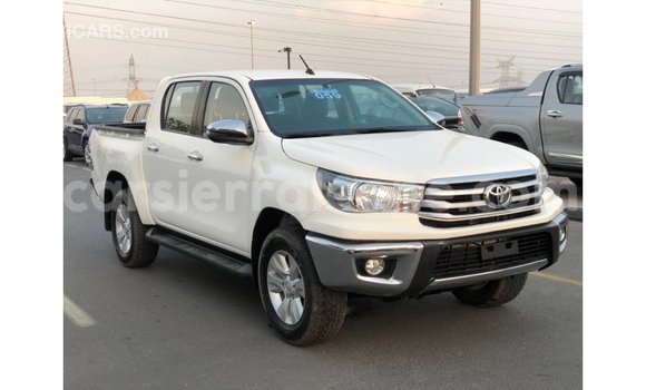 Acheter Import Voiture Toyota Hilux Blanc à Import - Dubai, Kailahun Acheter Import Voiture Toyota Hilux Blanc à Import - Dubai, Kailahun