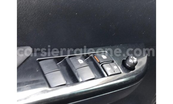 Acheter Import Voiture Toyota Hilux Blanc à Import - Dubai, Kailahun Acheter Import Voiture Toyota Hilux Blanc à Import - Dubai, Kailahun