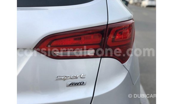 Buy Import Hyundai Santa Fe Other Car in Import - Dubai in Kailahun Buy Import Hyundai Santa Fe Other Car in Import - Dubai in Kailahun