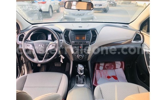 Buy Import Hyundai Santa Fe Other Car in Import - Dubai in Kailahun Buy Import Hyundai Santa Fe Other Car in Import - Dubai in Kailahun