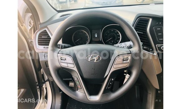 Buy Import Hyundai Santa Fe Other Car in Import - Dubai in Kailahun Buy Import Hyundai Santa Fe Other Car in Import - Dubai in Kailahun