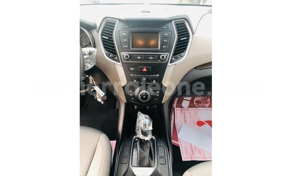 Buy Import Hyundai Santa Fe Other Car in Import - Dubai in Kailahun Buy Import Hyundai Santa Fe Other Car in Import - Dubai in Kailahun