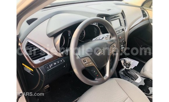 Buy Import Hyundai Santa Fe Other Car in Import - Dubai in Kailahun Buy Import Hyundai Santa Fe Other Car in Import - Dubai in Kailahun