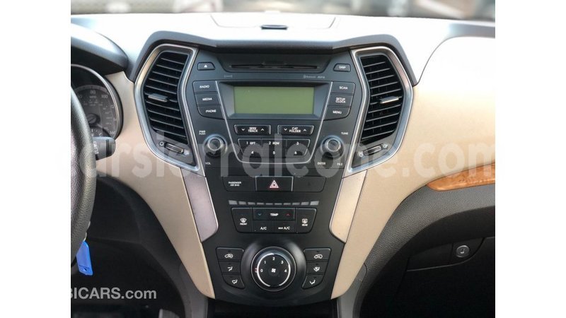 Big with watermark hyundai santa fe kailahun import dubai 6787