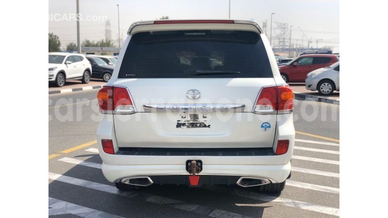 Big with watermark toyota land cruiser kailahun import dubai 6789