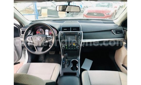 Buy Import Toyota Camry White Car in Import - Dubai in Kailahun Buy Import Toyota Camry White Car in Import - Dubai in Kailahun
