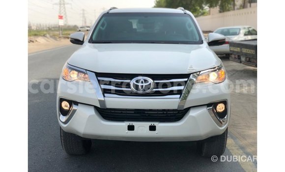 Buy Import Toyota Fortuner White Car in Import - Dubai in Kailahun Buy Import Toyota Fortuner White Car in Import - Dubai in Kailahun