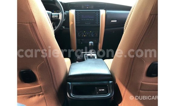 Buy Import Toyota Fortuner White Car in Import - Dubai in Kailahun Buy Import Toyota Fortuner White Car in Import - Dubai in Kailahun
