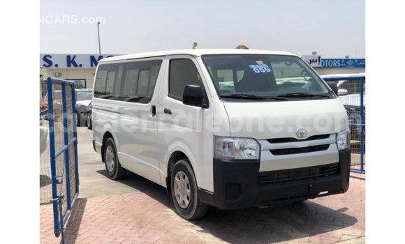 Buy Import Toyota Hiace White Car in Import - Dubai in Kailahun Buy Import Toyota Hiace White Car in Import - Dubai in Kailahun