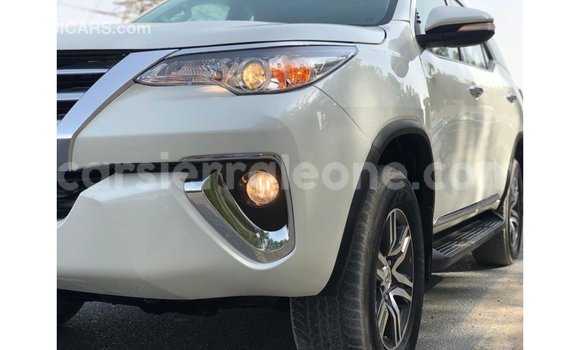 Buy Import Toyota Fortuner White Car in Import - Dubai in Kailahun Buy Import Toyota Fortuner White Car in Import - Dubai in Kailahun