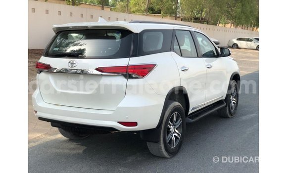 Buy Import Toyota Fortuner White Car in Import - Dubai in Kailahun Buy Import Toyota Fortuner White Car in Import - Dubai in Kailahun