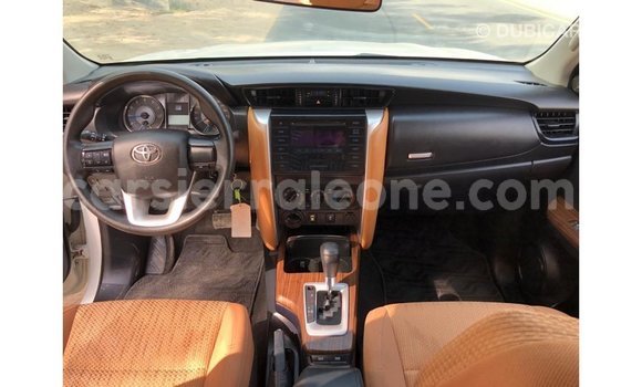 Buy Import Toyota Fortuner White Car in Import - Dubai in Kailahun Buy Import Toyota Fortuner White Car in Import - Dubai in Kailahun