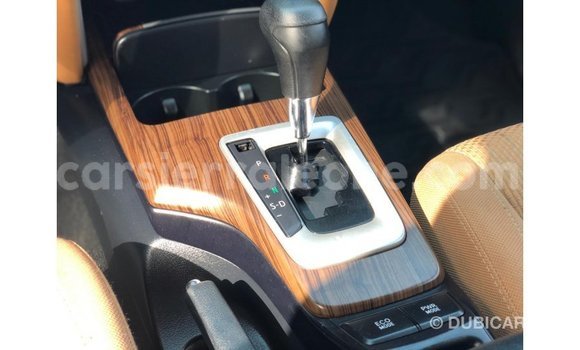 Buy Import Toyota Fortuner White Car in Import - Dubai in Kailahun Buy Import Toyota Fortuner White Car in Import - Dubai in Kailahun