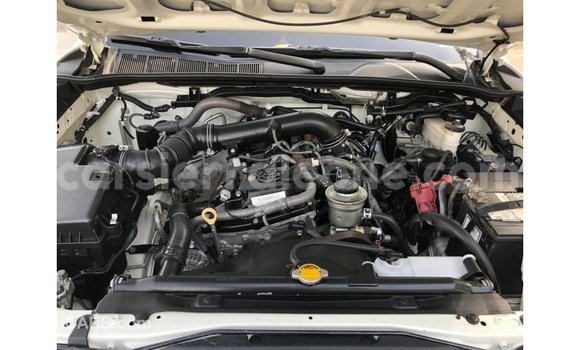 Buy Import Toyota Fortuner White Car in Import - Dubai in Kailahun Buy Import Toyota Fortuner White Car in Import - Dubai in Kailahun