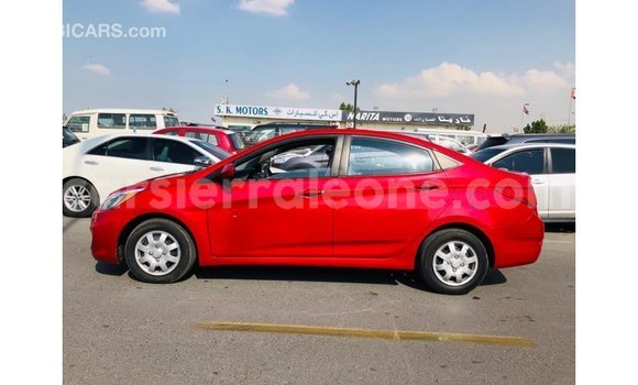Acheter Import Voiture Hyundai Accent Rouge à Import - Dubai, Kailahun Acheter Import Voiture Hyundai Accent Rouge à Import - Dubai, Kailahun