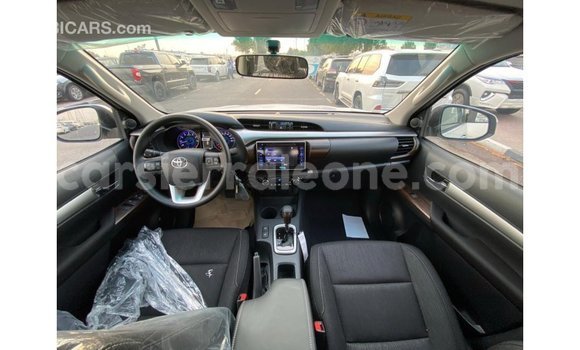 Buy Import Toyota Hilux White Car in Import - Dubai in Kailahun Buy Import Toyota Hilux White Car in Import - Dubai in Kailahun
