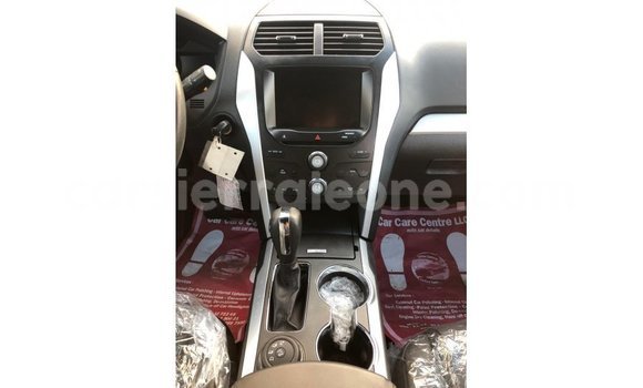 Acheter Import Voiture Ford Explorer Bleu à Import - Dubai, Kailahun Acheter Import Voiture Ford Explorer Bleu à Import - Dubai, Kailahun
