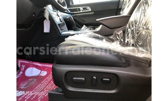 Acheter Import Voiture Ford Explorer Bleu à Import - Dubai, Kailahun Acheter Import Voiture Ford Explorer Bleu à Import - Dubai, Kailahun