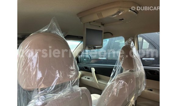 Buy Import Toyota Highlander Blue Car in Import - Dubai in Kailahun Buy Import Toyota Highlander Blue Car in Import - Dubai in Kailahun