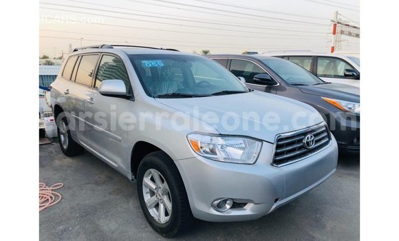 Buy Import Toyota Highlander Other Car in Import - Dubai in Kailahun Buy Import Toyota Highlander Other Car in Import - Dubai in Kailahun