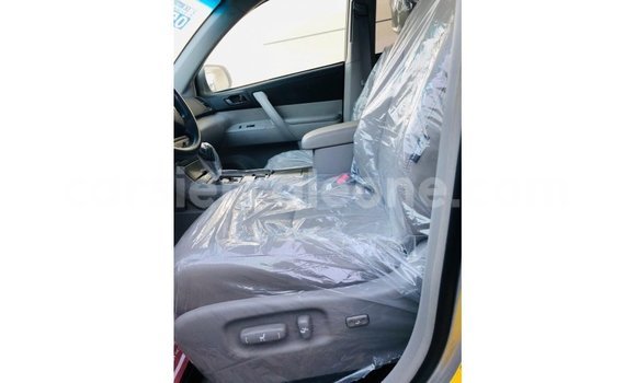 Buy Import Toyota Highlander Other Car in Import - Dubai in Kailahun Buy Import Toyota Highlander Other Car in Import - Dubai in Kailahun