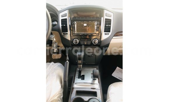 Buy Import Mitsubishi Pajero Black Car in Import - Dubai in Kailahun Buy Import Mitsubishi Pajero Black Car in Import - Dubai in Kailahun
