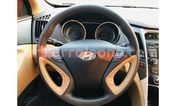 Buy Import Hyundai Sonata Red Car in Import - Dubai in Kailahun Buy Import Hyundai Sonata Red Car in Import - Dubai in Kailahun