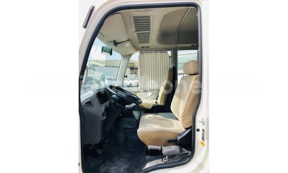 Buy Import Toyota Coaster White Car in Import - Dubai in Kailahun Buy Import Toyota Coaster White Car in Import - Dubai in Kailahun